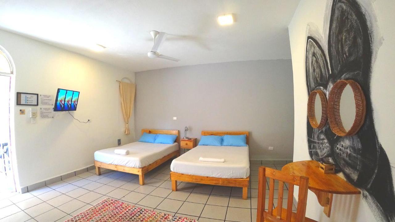 Izsla Suites Playa del Carmen Zewnętrze zdjęcie